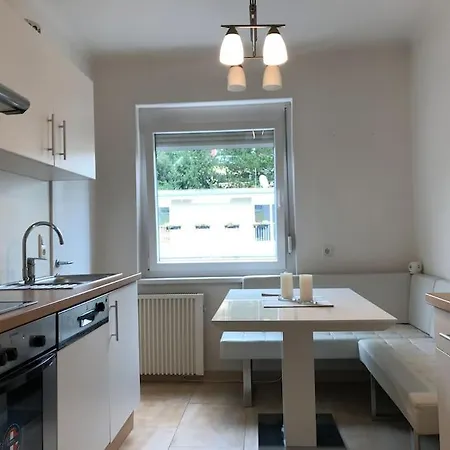 Lägenhet Neben Dem Lkh Und Der Medizinischen Universitaet